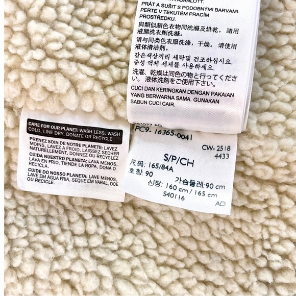 Levi’s Men’s Insulated Sherpa Trucker Jacket - Picture 16 of 16